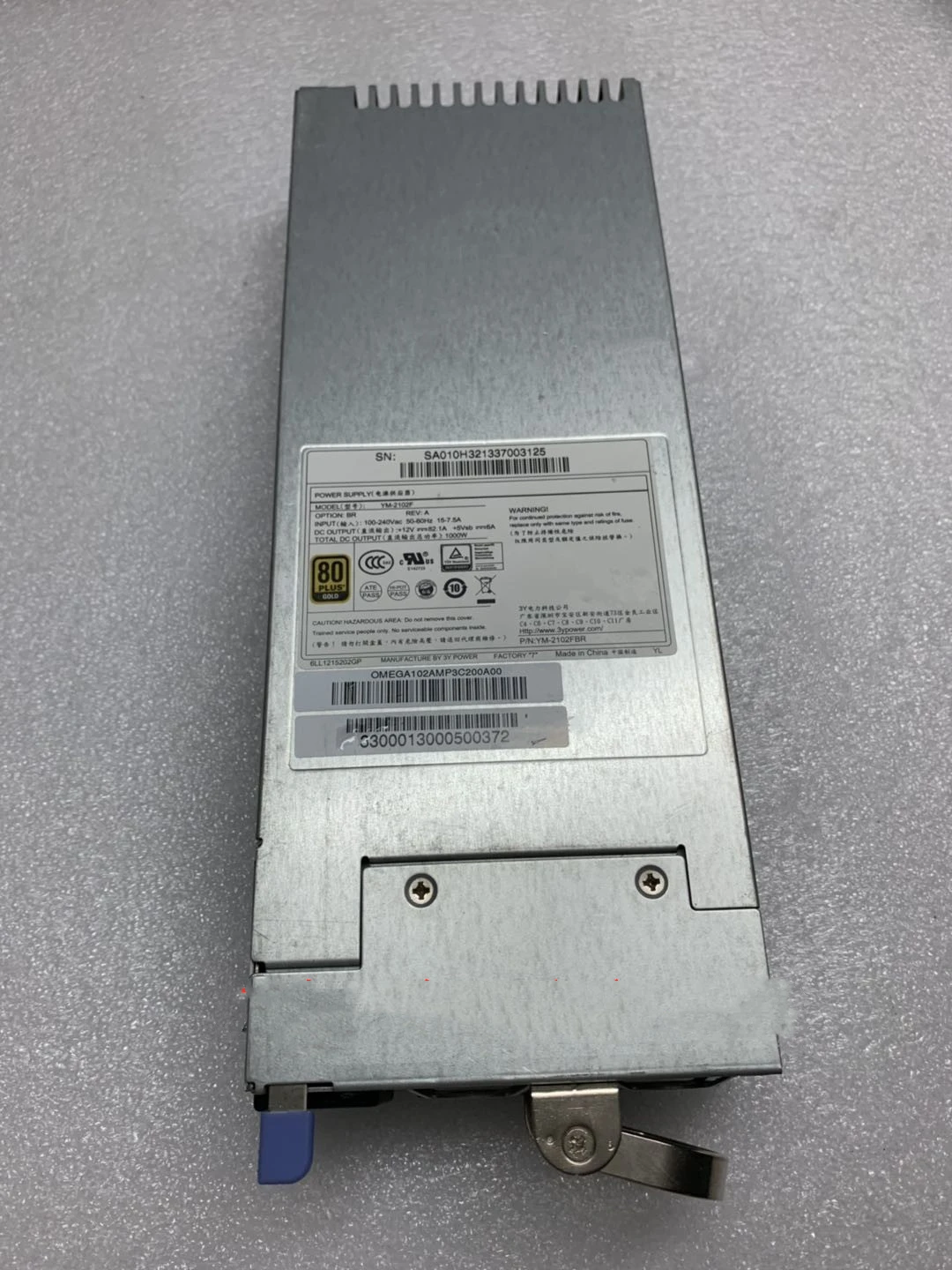 Modulo di alimentazione ridondante del server YM-2102F