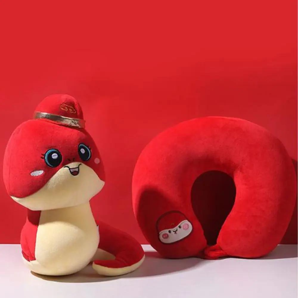 ของขวัญ Creative Zodiac Snake ตุ๊กตา Plush Fluffy U-รูปหมอนตุ๊กตาหมอนรองคอนุ่มสีแดงตุ๊กตางูของเล่นเทศกาลอุปกรณ์เสริม