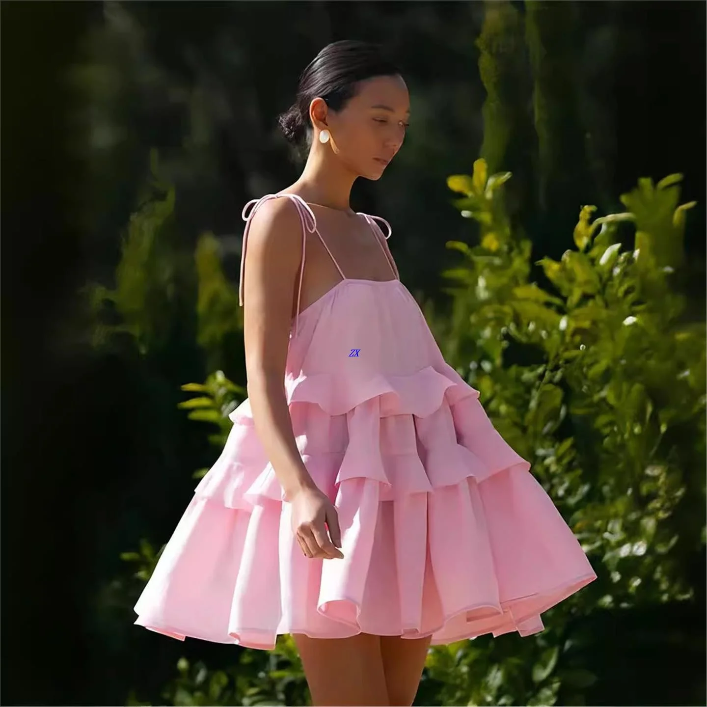 Vestido de Dama de Honra Curto de Verão, Sem Costas, com Camadas de Babados, Estilo Princesa, Cintura Alta, Saia em Camadas, ...