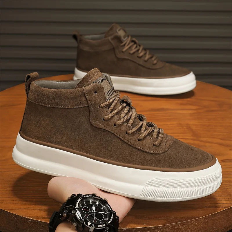 Best selling New model Thick sole Durable Anti slip Mens casual shoes Damping Lightweight Highly crafted Stable grip Fashion