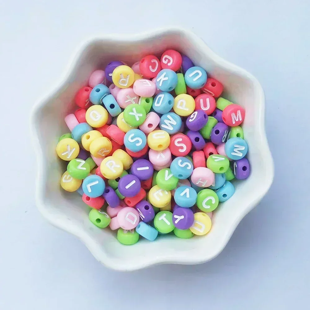 100-500 قطعة الاكريليك الملونة رسالة حبة مستديرة شقة فضفاض فاصل الأبيض الأبجدية حبة لصنع المجوهرات DIY بها بنفسك الاكسسوارات اليدوية