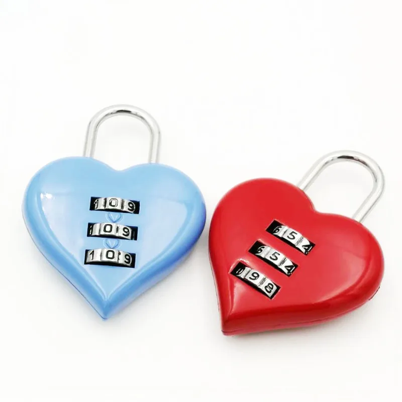 3 قطع قفل خارجي على شكل قلب، قفل مقاوم للطقس، مناسب لخزائن صالة الألعاب الرياضية المدرسية، صناديق الأدوات، الأبواب، الصناديق