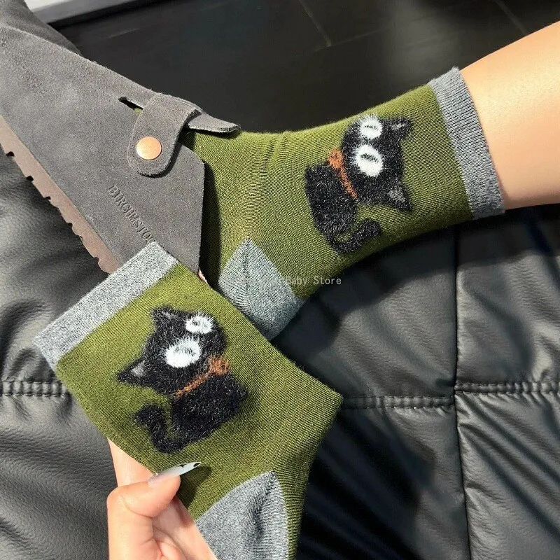 

Зимние плюшевые носки с рисунком маленького кота, теплые милые носки с рисунком животных, кавайные женские осенние хлопковые чулки средней длины