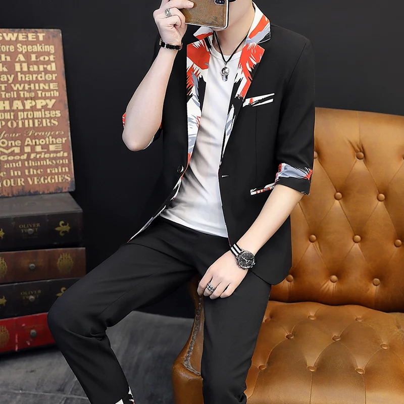 

Мужской весенне-летний костюм для отдыха Тонкий маленький костюм из двух предметов с коротким рукавом