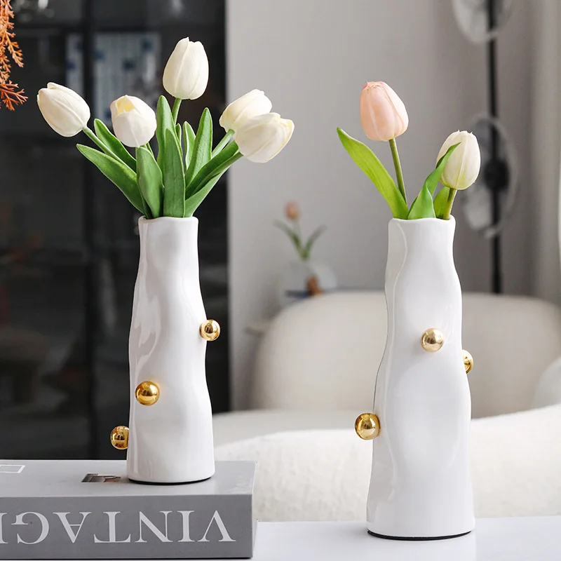 Luxury Resin Vase for Dried Flowers Creative Home Decor Flower Holder Model House & Villa Tabletop Entryway Decoration