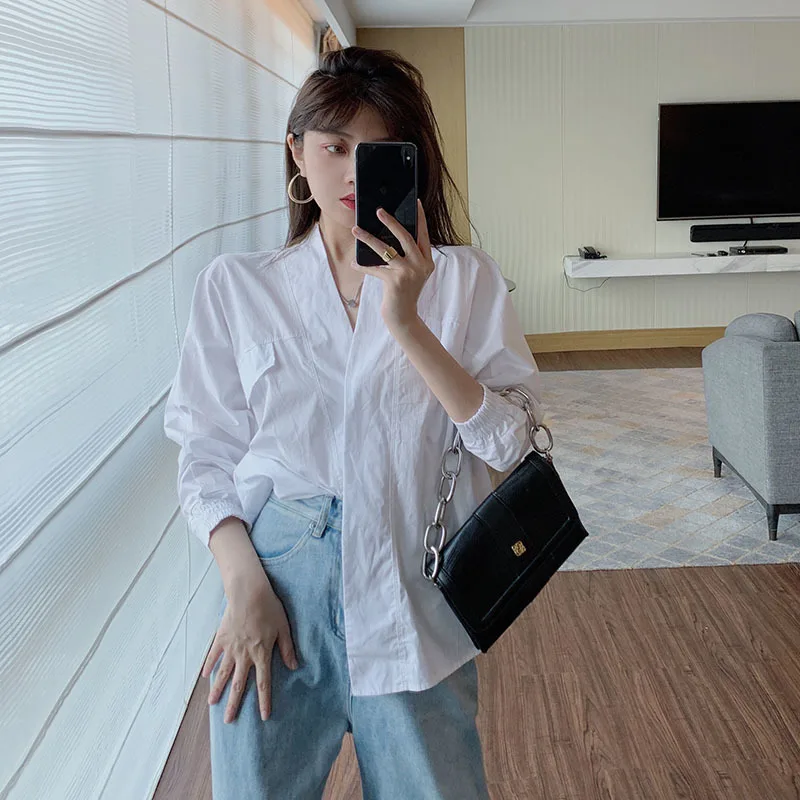 Women White Big Size Shaped Blouse New V-collar Long Sleeve Loose Fit Shirt Fashion Tide Spring Autumn 2024