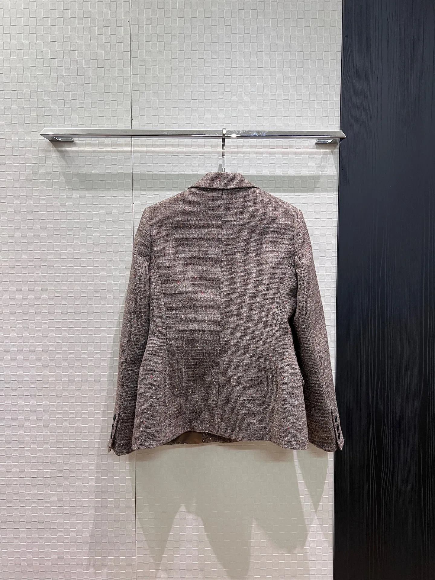 Women 2026 Simple Elegant Premium Blazer Sharp Stylish
