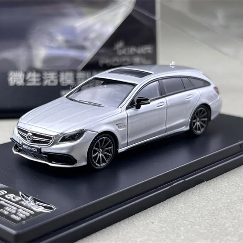 1:64 Scale CLS63 Shooting Brake Station Wagon Simulation Alloy Car Model Static Display Collectible Gift Toy Souvenir Decoration