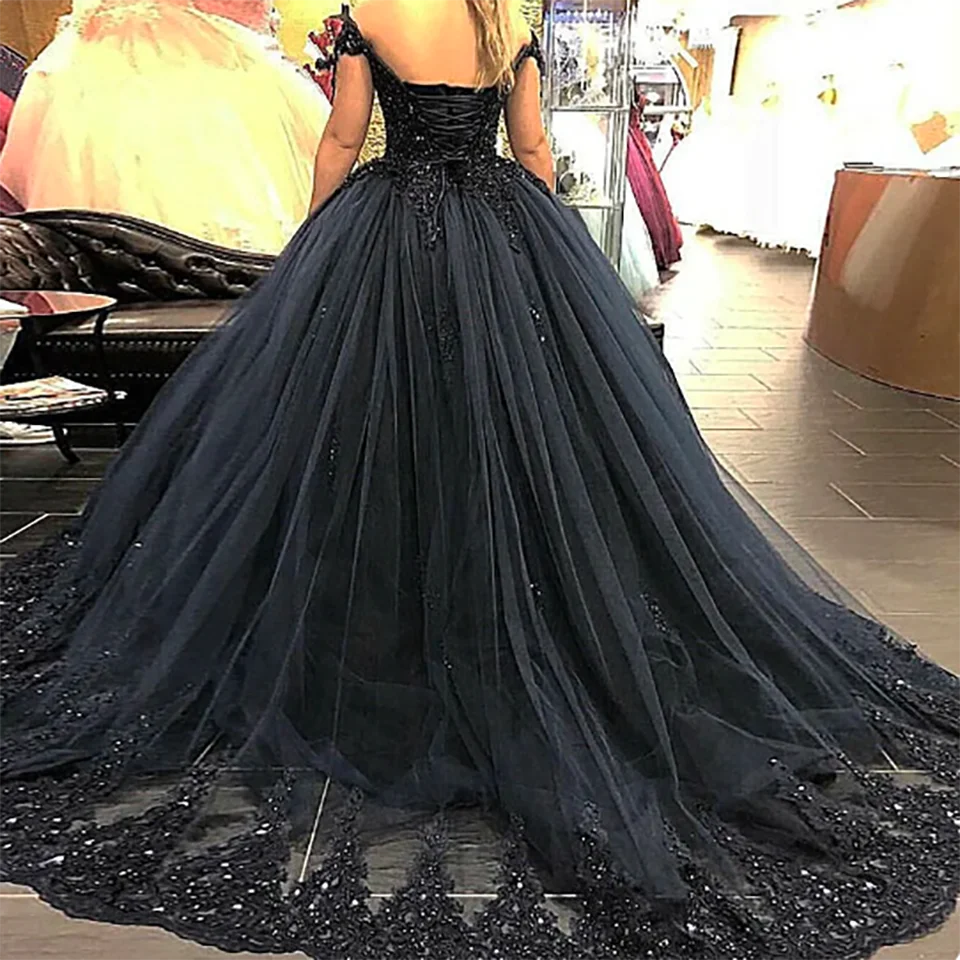 Splendida Appliques di pizzo nero con perline abito da ballo di paillettes abiti da sposa di Gala 2024 Illusion Court Train Tulle abito da sposa per le donne