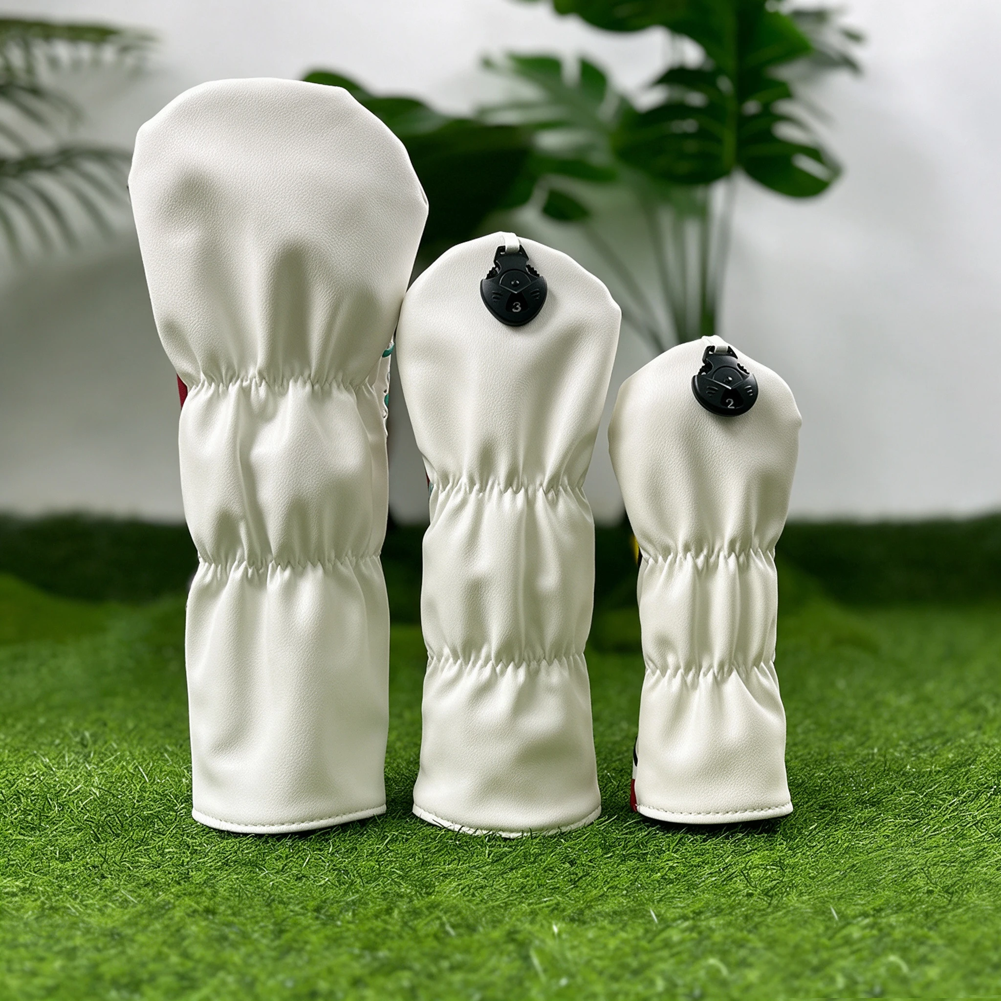 1個入り／3個入り、刺繍入りゴルフクラブヘッドカバー。ハイブ - Golf Clubs のレビューと価格