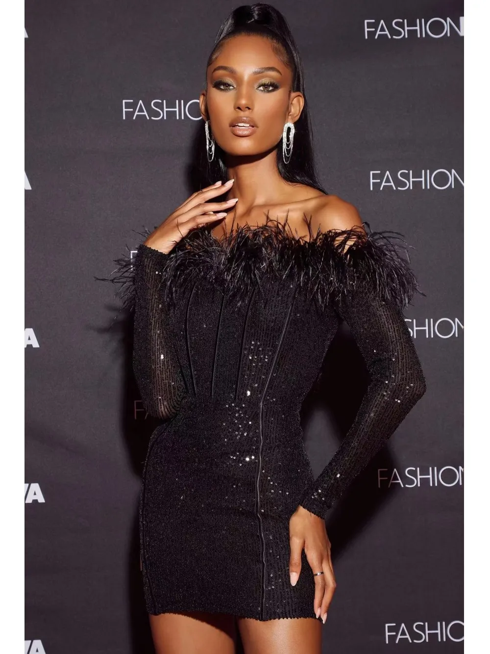 

New Women 2024 Fashion Sexy Off Shoulder Feathers Sequins Sparkly Bodycon Dress Birthday Singer Party Stage Performance Dress