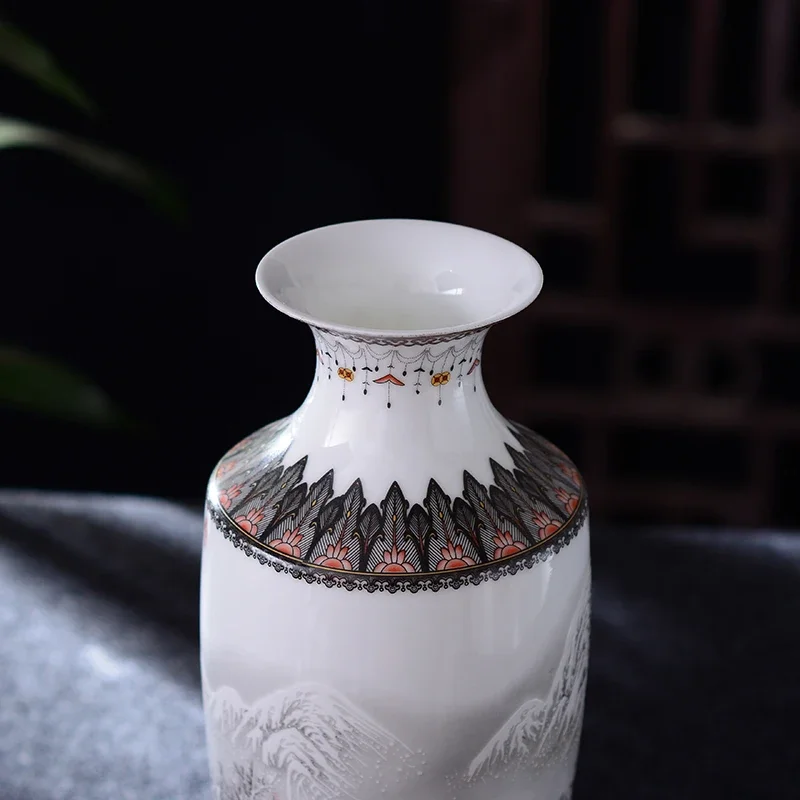 Antique Jingdezhen Ceramic Vase Vintage Vase Desk Accessories Crafts Snow Flower Pot Traditional Chinese Style Porcelain Vase