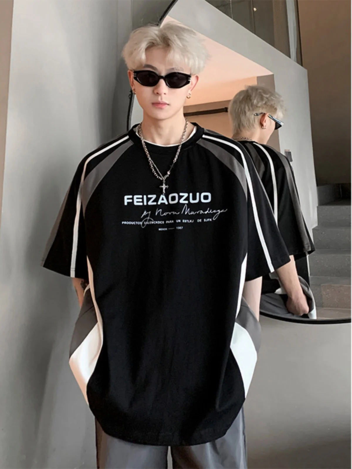 

oulder Patchwork Men's T-irt Summer American High Street Design Loose Fit Svel Creative Interest Qui Dry Thin Model