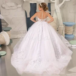 Elegant White Puffy Tulle Flower Girl Dresses With Bows For Wedding Princess Ball Gown Lace Appliques First Communion Gowns