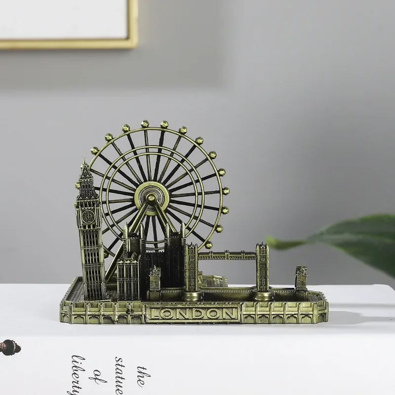 Retro nostalgic Ferris wheel Tower of London landmark building metal ornaments living room entrance decoration model pendulum