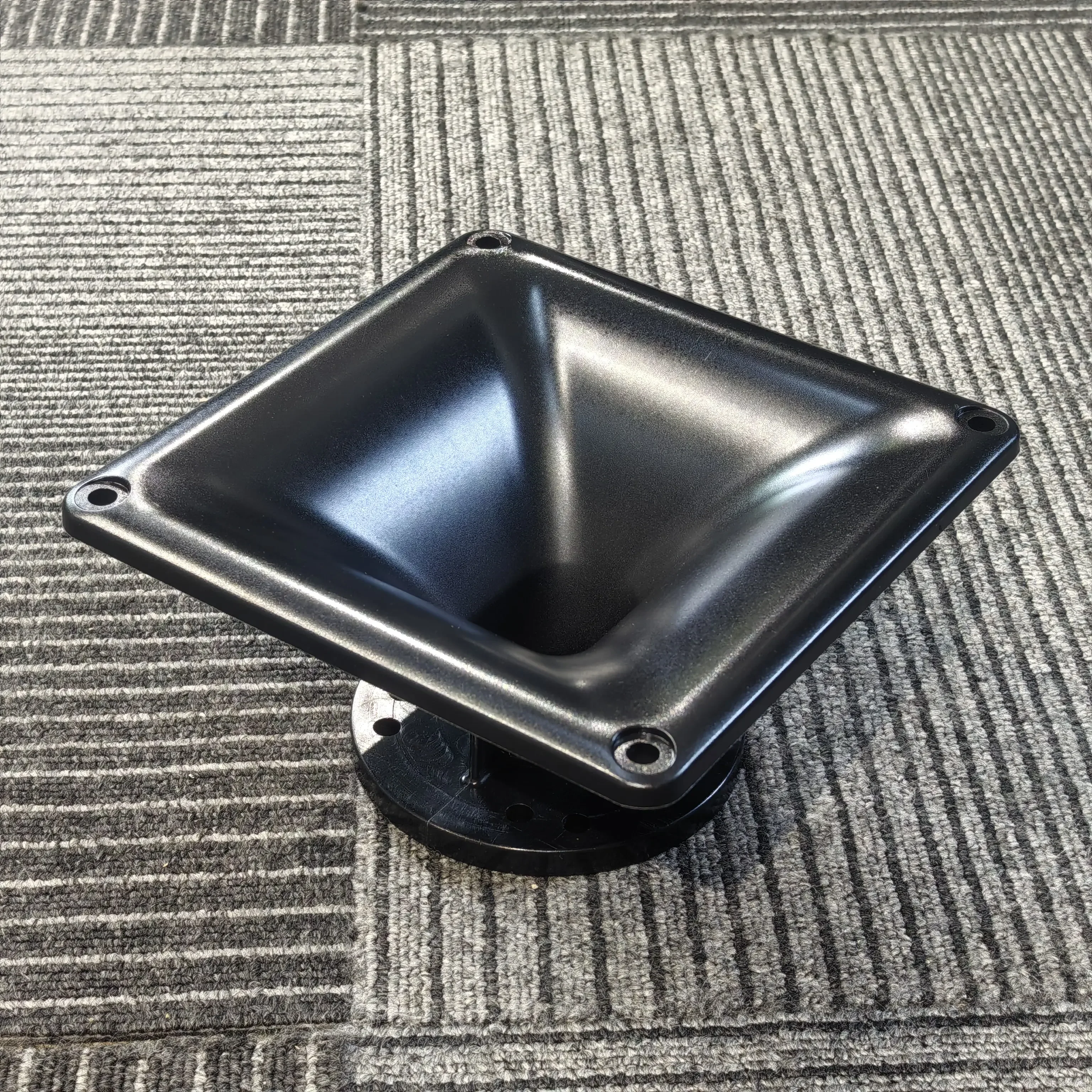 MW Audio 1" Horn 165x165x86,5mm, Schraubbarer Wellenleiter für Lautsprechersystem-Ersatz – Detail 9