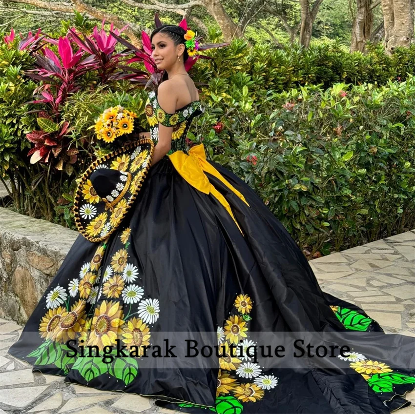 Exquisite Sunflowers Embroidery Ball Gown Quinceanera Dresses Bow Beads Mexican Sweet 16 Dresses Vestidos De 15 Años