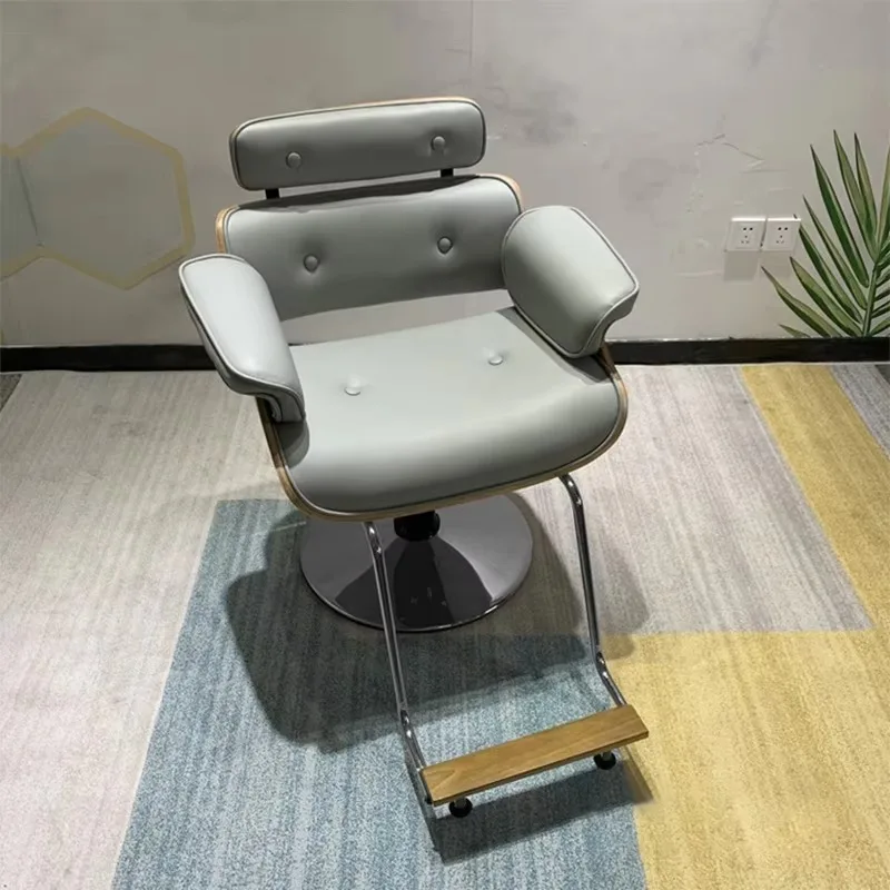 Hydraulic Black Barber Chair with Metal Base, High-performance Styling Chair for Professional Men's Barber Shop