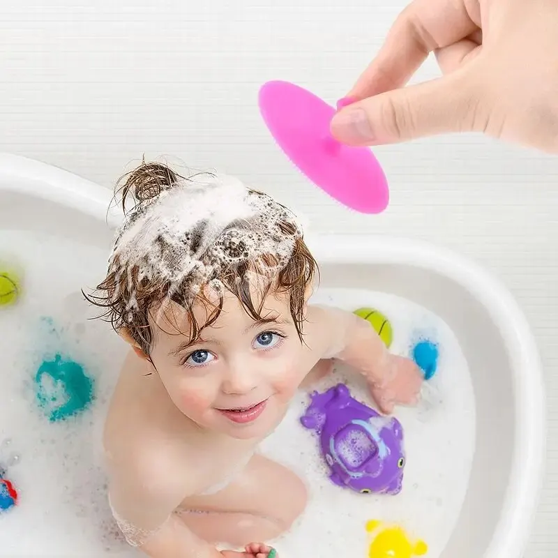 1PCS Silicone Baby Bath Brush Washing Hair Brush Silicone Baby Shampoo Brush For Bathing