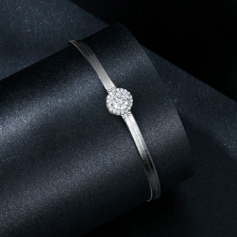 

Bamoer U 0.5CT Moissanite Bracelet 925 Sterling Silver Unique Snake Chain Design Certified Bracelet Women Fine Jewelry VVS1