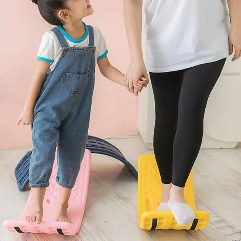 Children Balance Seesaw Balance Training Equipment Multifunction Kids Anti-Drop Exercise Toy Toddler Curved Board Balance Toys