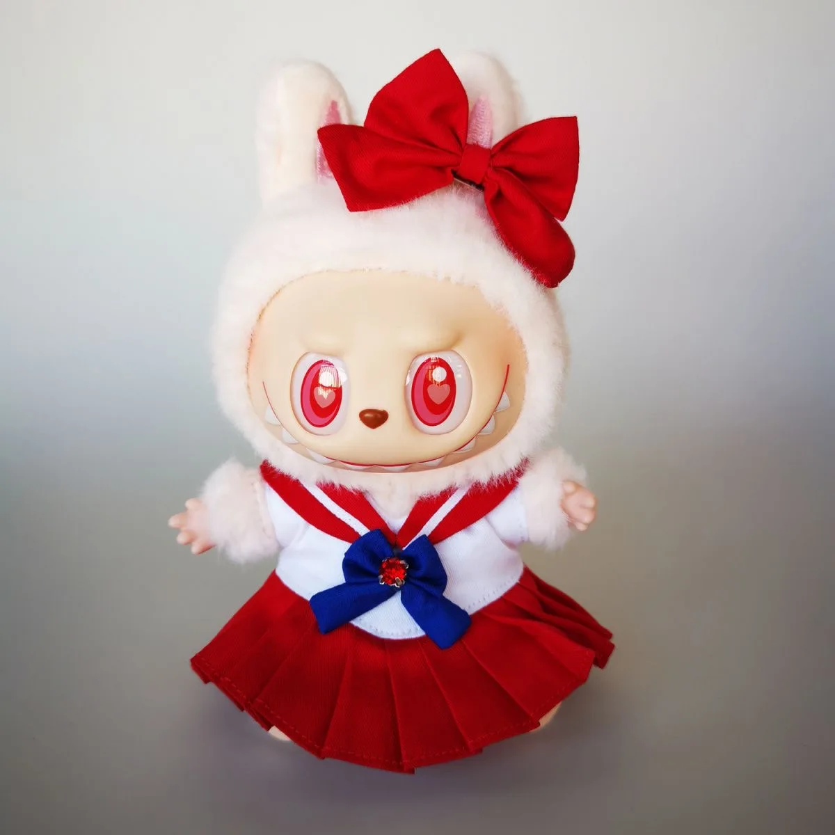 Ropa Labubu de 17cm V1 Labubu, bonito uniforme de marinero, muñeca de vinilo, caja ciega Labubu, ropa hermosa Sailor Moon, regalos de cumpleaños para niña