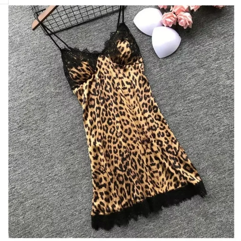 Summer lace leopard print sexy suspender skirt with chest pad suspender nightdress