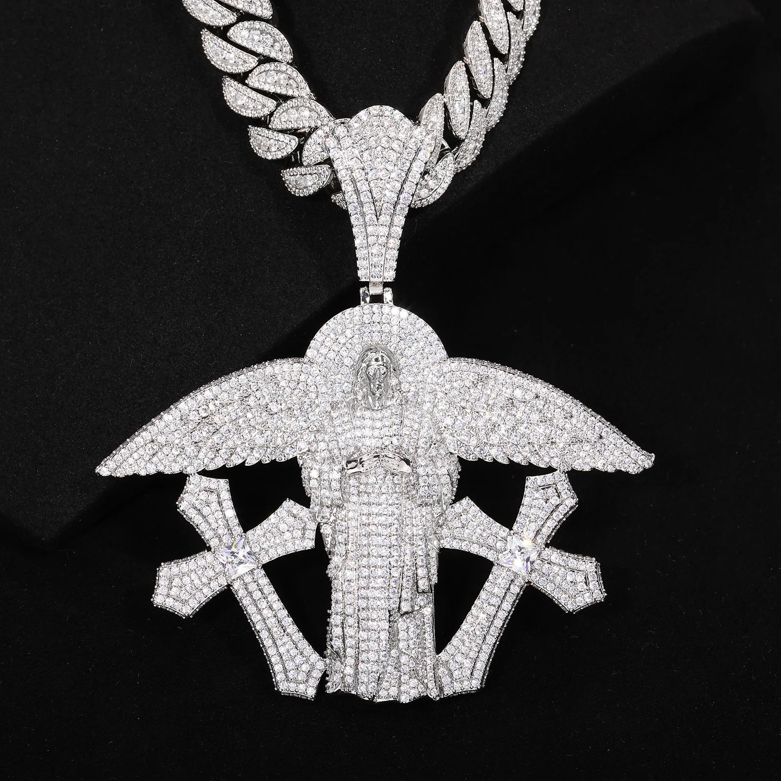 

European and American angel Muse avatar hip hop trend necklace full of zircon versatile pendant jewelry accessories