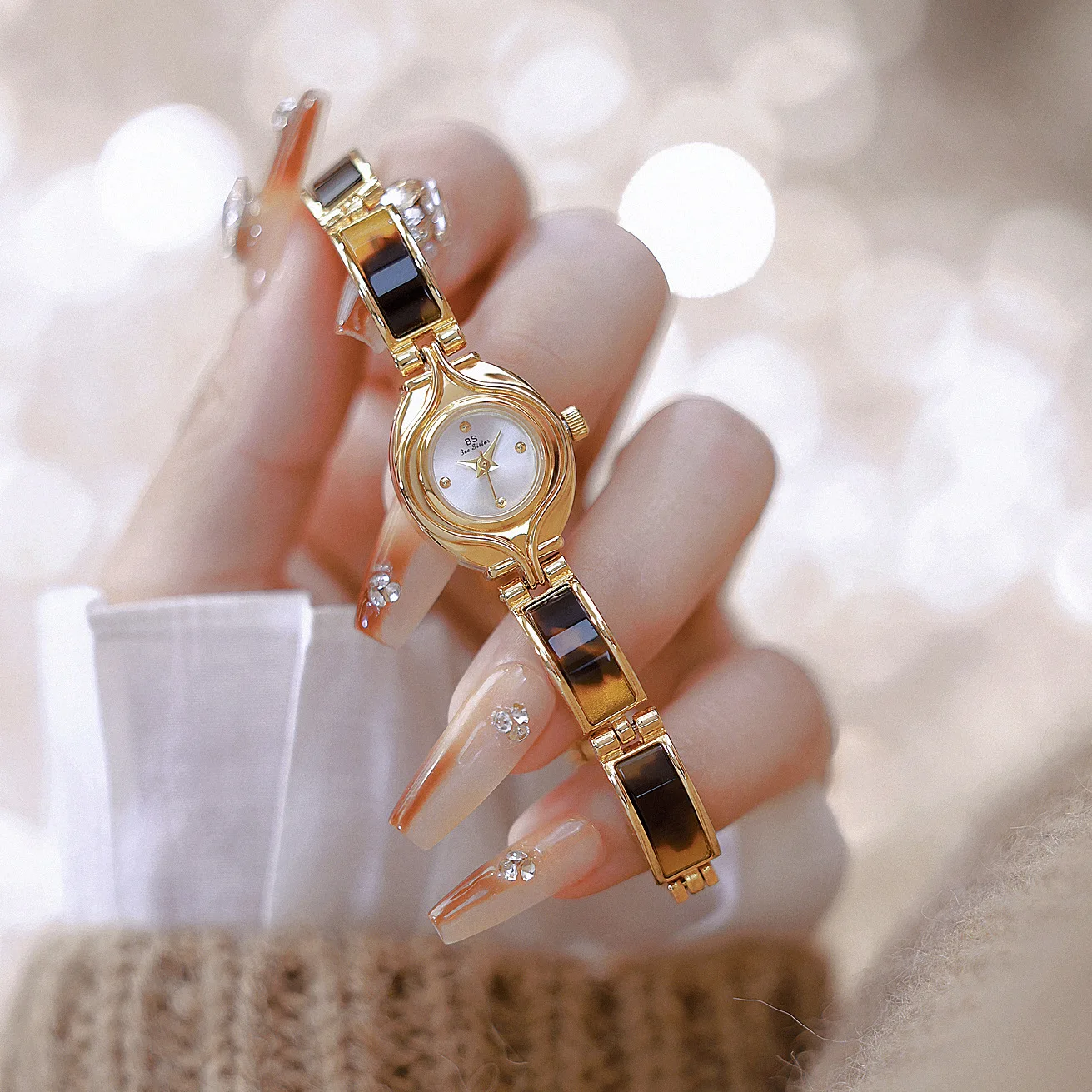 UTHAI V150 Exquisite Woman watch temperament tortoiseshell amber retro linked list quartz watch clock gift，watches for woman ﻿