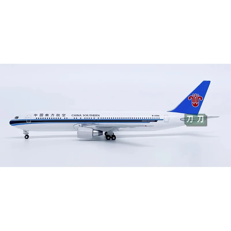 Diecast 1/400 Scale China Southern Airlines B767-300ER Aircraft Model Alloy Simulation Finished Collection Toy