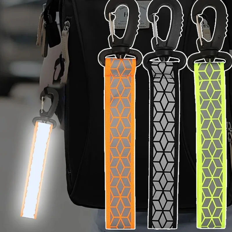 

2Pcs Reflective Straps Pendant Keychain For Outdoor Camping Night Running Cycling Backpack Safety Lightweight Bright Keyrings