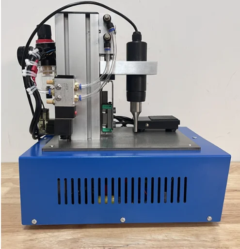 Spot welding machine mask with ear rope belt non-woven food plastic packaging box spot welding machine