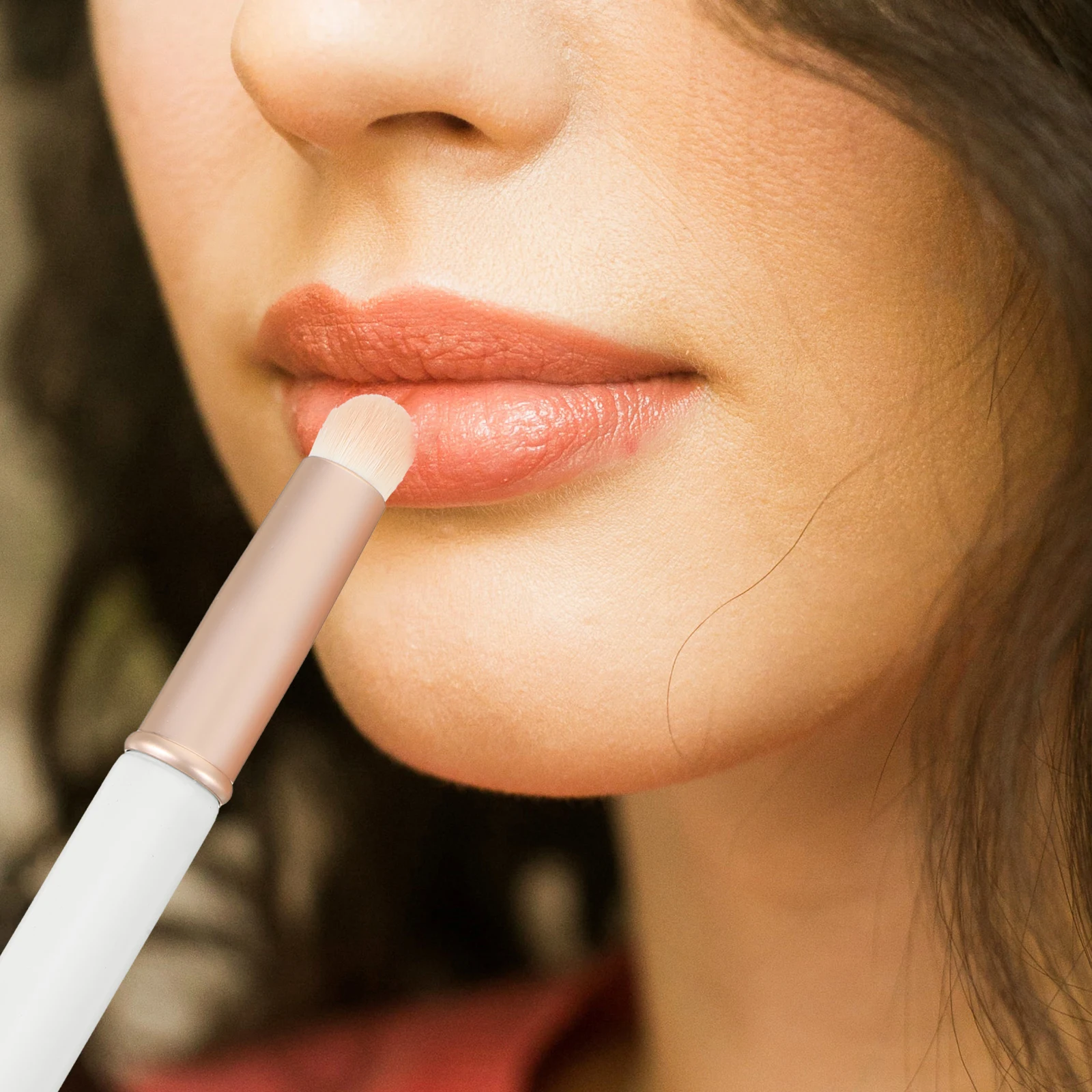 2 stuks draagbare lippenborstel mini-applicator voor lippenstift lipgloss crème balsem oogschaduw veegvast compact ontwerp lichtgewicht