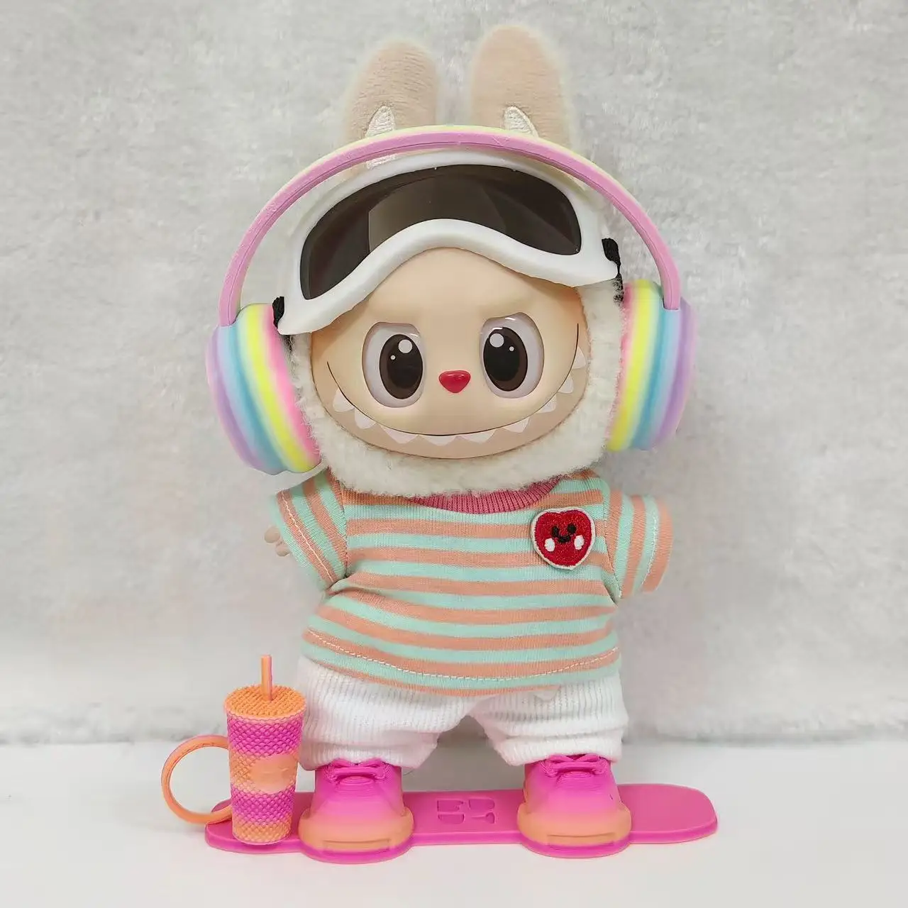 

17cm Vintage Trench Coat Skateboard Ski Board for labubu 3.0 Doll Ski clothing set for Ropa Labubu Dolls Clothing Accessories