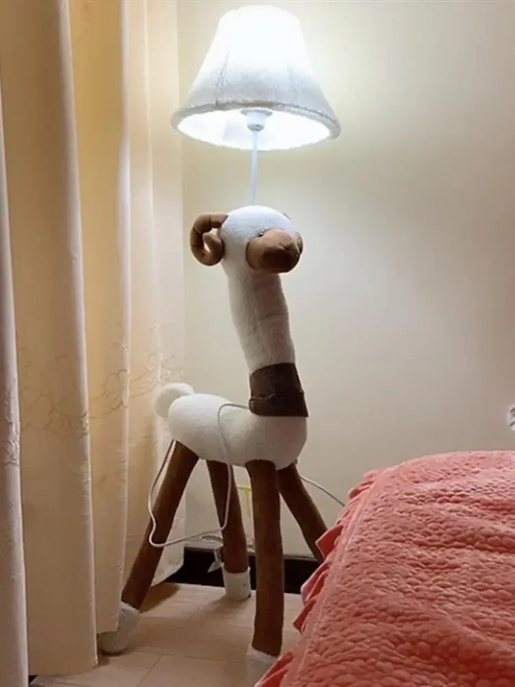 

Floor lamp girl girl kids room bedroom bedside table lamp living room cartoon animal cute creative