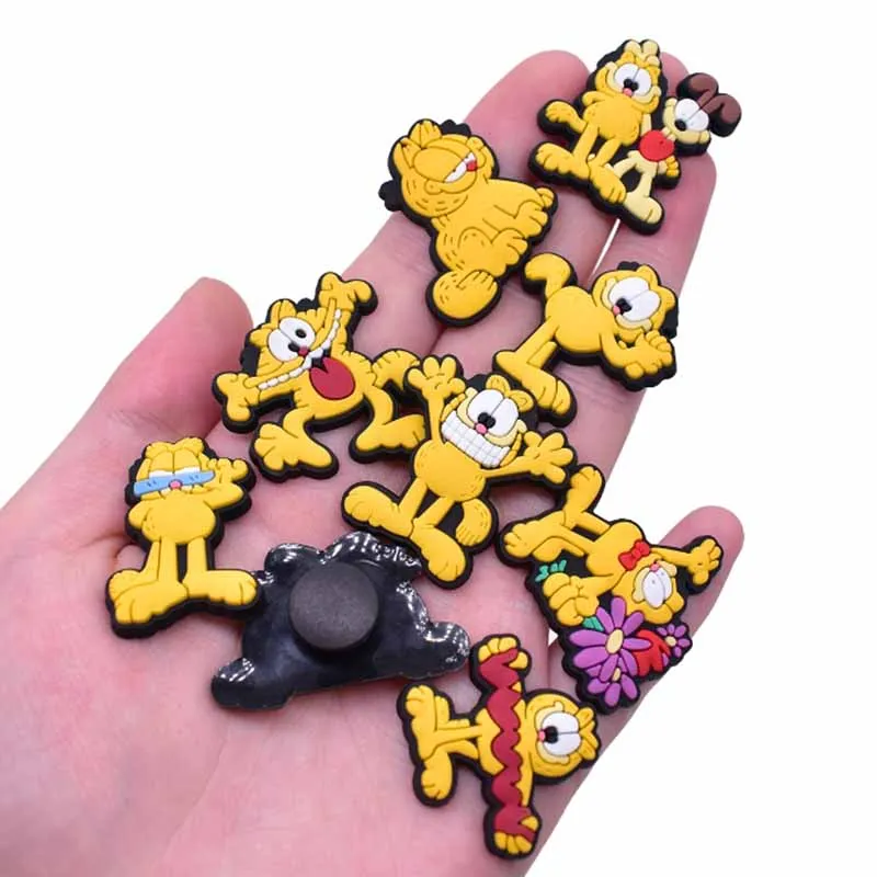 Cute Cartoon Garfield Series Shoe Charms Set For Clogs Bogg Bag Bubble Slides Sandals PVC Shoe Decorations Beach Bag Accessories