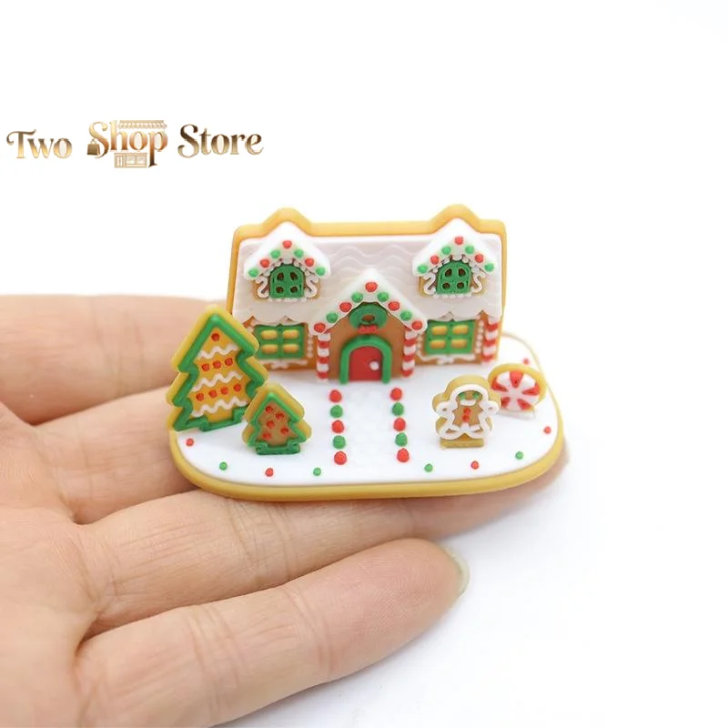 New 1Pcs 1:12 Dollhouse Christmas Decor Gingerbread Man Holiday Scene Decoration Micro Landscape Ornaments Xmas Gifts