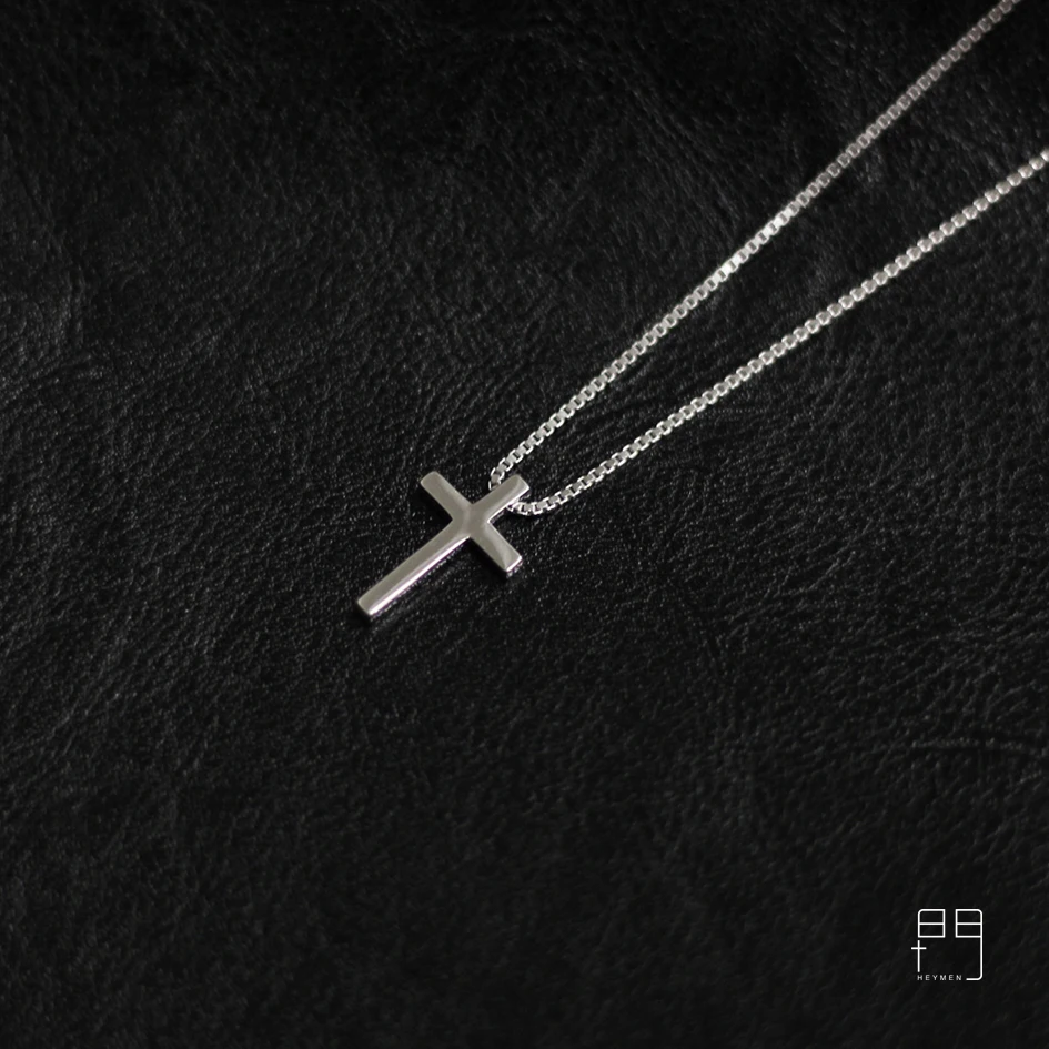 

yyhcHeymen Black Door, Original Classic Minimalist Glossy 925 Silver Cross Necklace