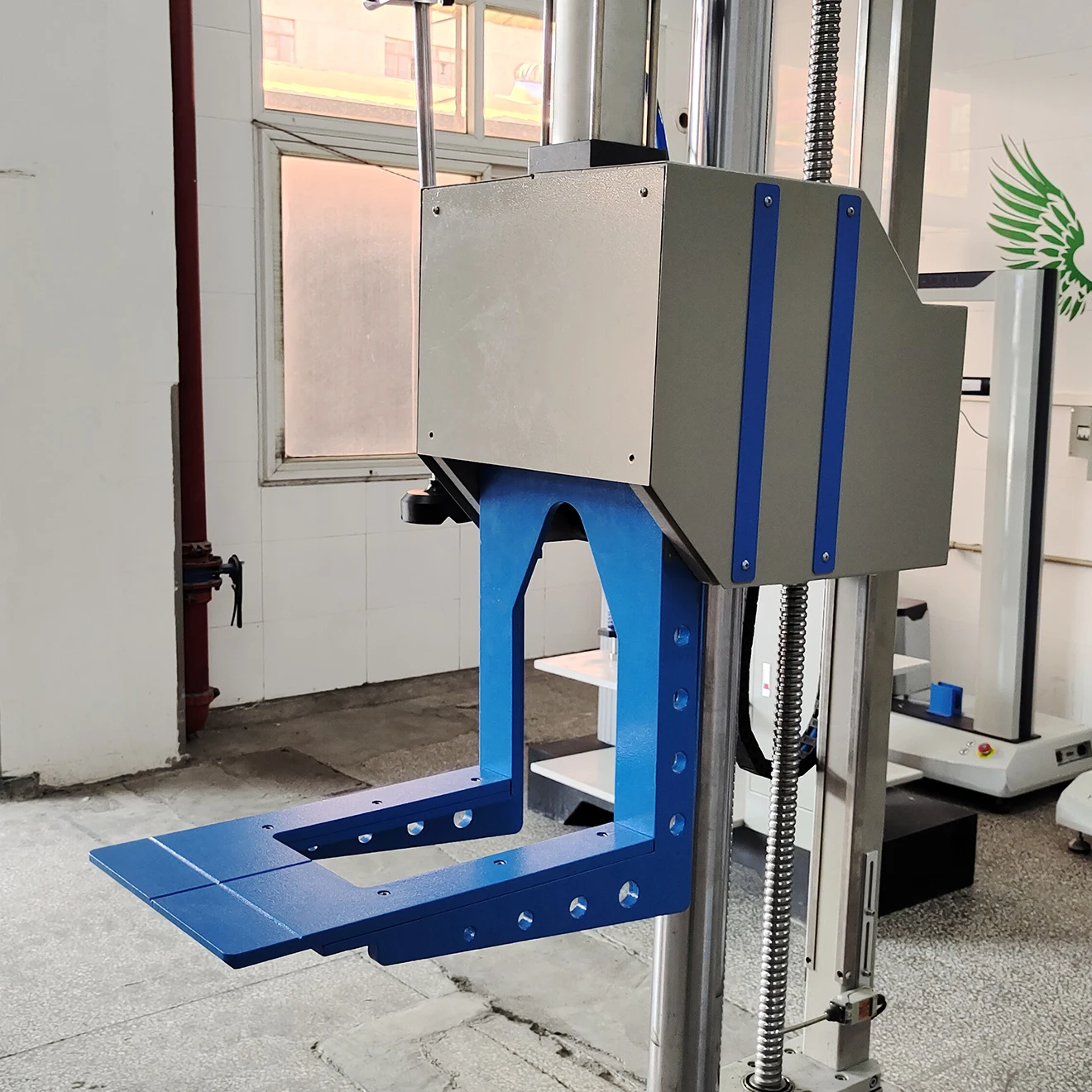 Free Fall Package Drop Testing Machine With Factory