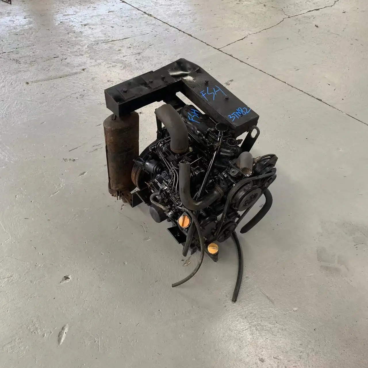High Quality Used Diesel Engine For YANMAR 3TN82 3Cylinder Water Cooling Used-hand Engine Mechanical Fuel Injection Pump
