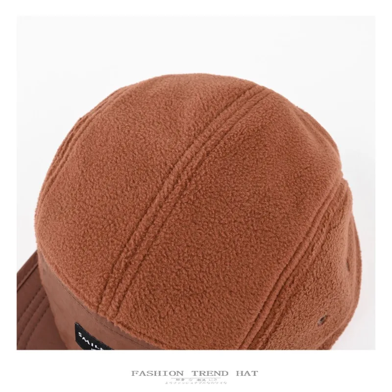 قبعات رجالية ونسائية من الصوف  - مراجعة Corduroy Cap 5 Panel وسعره