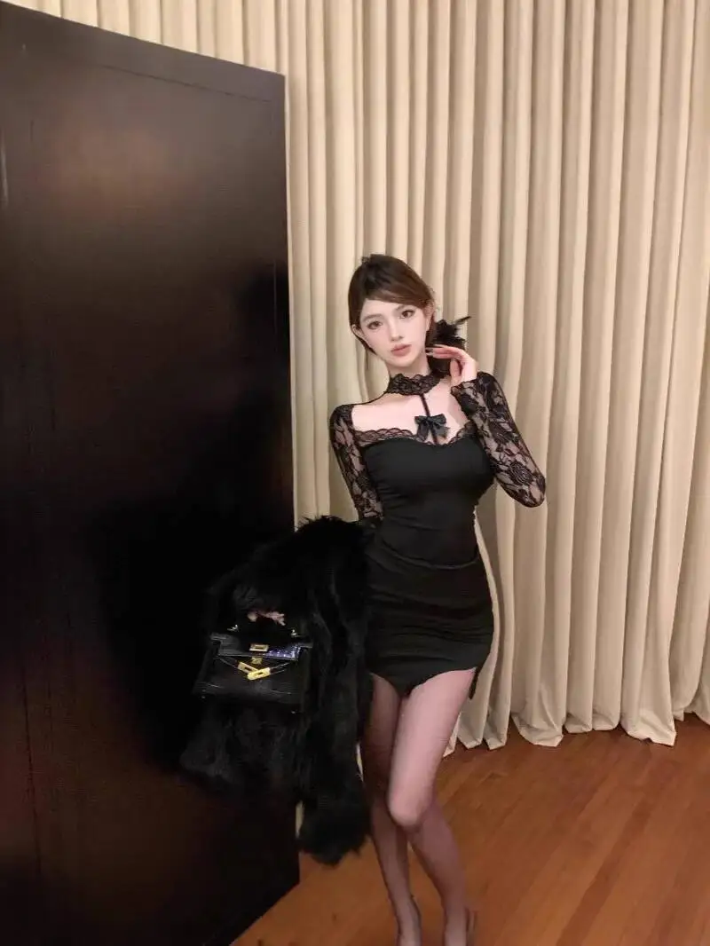 Design Sense Mesh Lace Sheer Pure Desire Lace Splicing Hollow Out Spicy Girl Sexy Slim Transparent Dress Elegant Fashion 2IN9