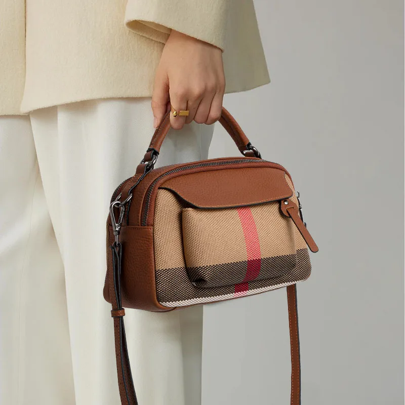 

Chic Plaid Pattern Handbag – Premium Canvas - Leather Blend, Stylish Top - handle & Crossbody