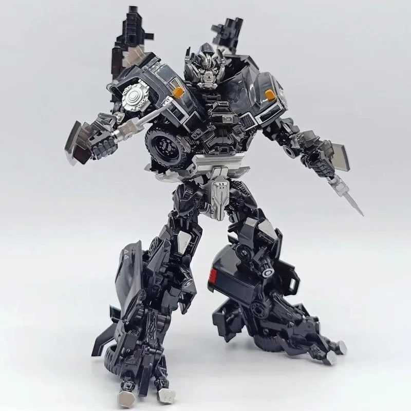 In Stock BAIWEI Transformed Toys TW1026B Ironhide Trailblazer Movie SS14 KO Weapon Expert Alloy Robot Model Action Figure Gift