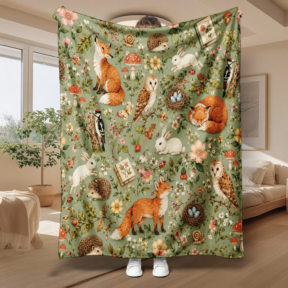 Woodland Animals Pattern, for Nature Lovers Gift, Soft Blanket, Fox Owl Hedgehog Floral Design, Multi-Purpose Home Decor, Cozy C