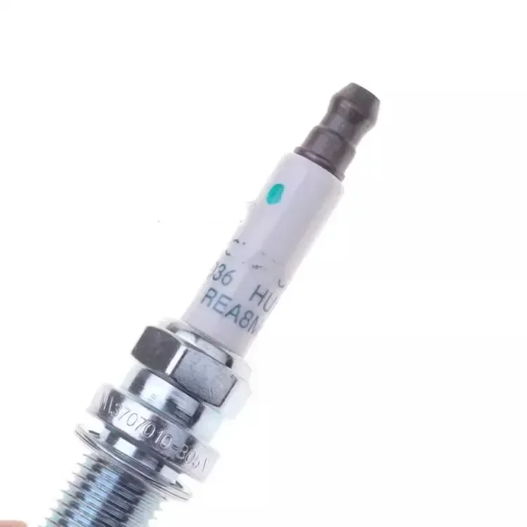 Original 4pcs/set Spark Plug 3707010-B05 H16001-0800 for CHANGAN CS35 EADO AlsvinV5 V7 EADO XT 1.6L