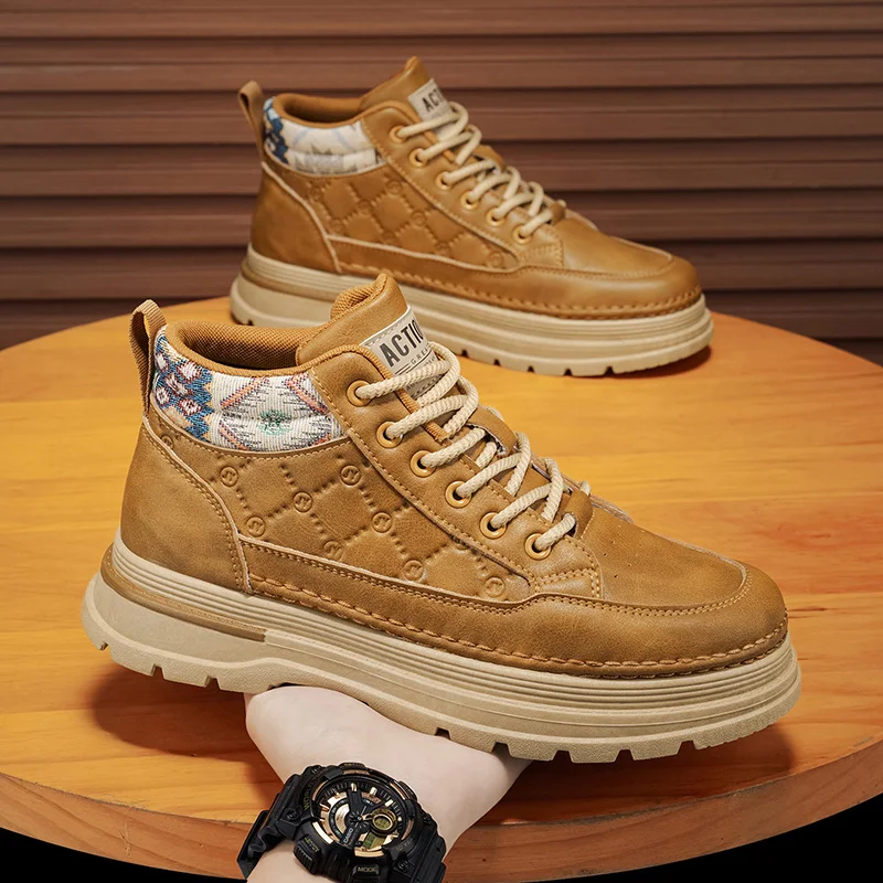 2026 New Autumn Men's High Top Shoes Fashion Versatile Casual Ankle Boots Anti Slip Wear Resistant Outdoor Work Boots for Men