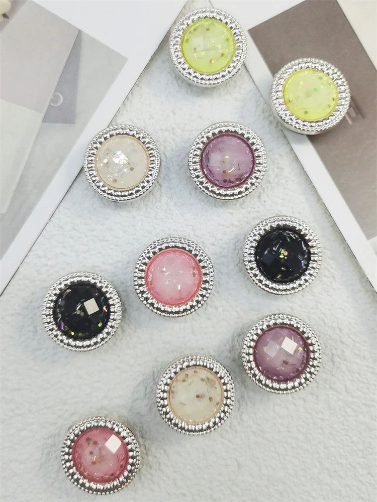 1PC Colorful Jewelry Shoe Charms ABS Circle Buckle Decorations DIY Kawaii Clog Pins Accessories Fit Women Sandals Beach Bag Gift