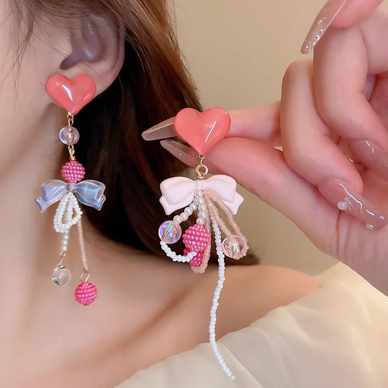 

New French Pink Beaded Bow Asymmetric Small Fresh Versatile Earrings Female Couple Gift Simple Jewelry