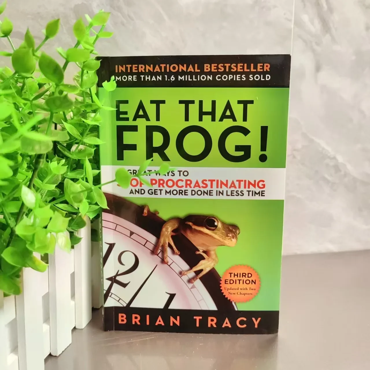 Eat That Frog 21 Great Ways to Stop Procrastinating and Get Success Inspirational Books libros More Done in Less Time Classic